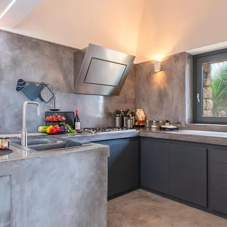 Dammusi Itaca Вилла Scauri (Sicily)