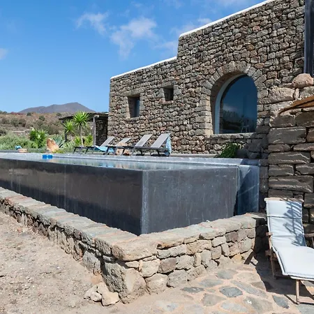 Dammusi Itaca Вилла Scauri (Sicily)