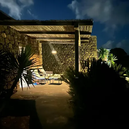 Dammusi Itaca Вилла