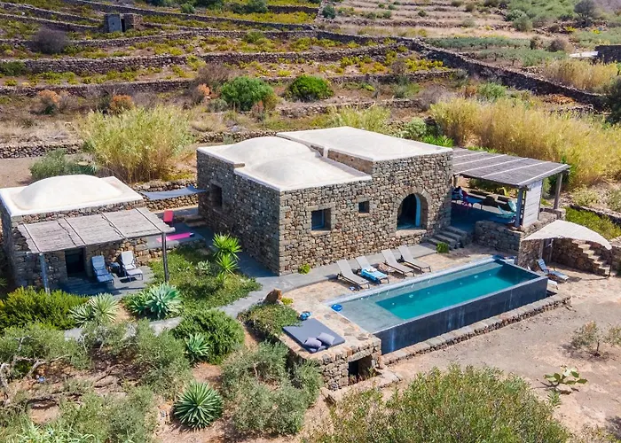 Villa Dammusi Itaca