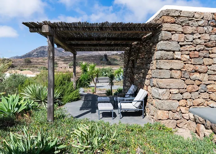 Villa Dammusi Itaca *
