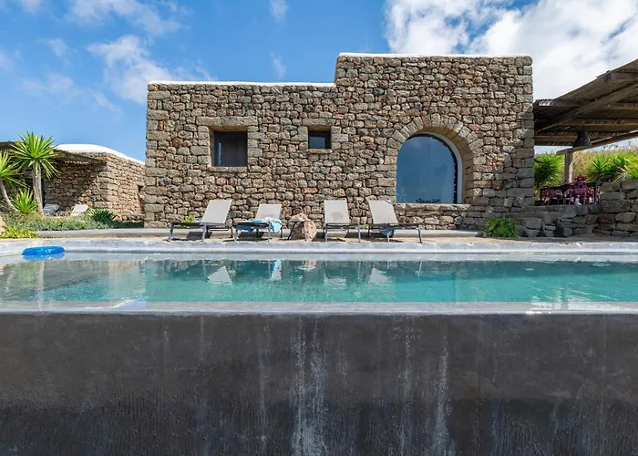 Dammusi Itaca Villa *