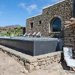 Dammusi Itaca Villa Scauri (Sicily)