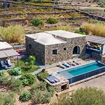Villa Dammusi Itaca