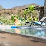 Dammusi Itaca Villa Scauri (Sicily)
