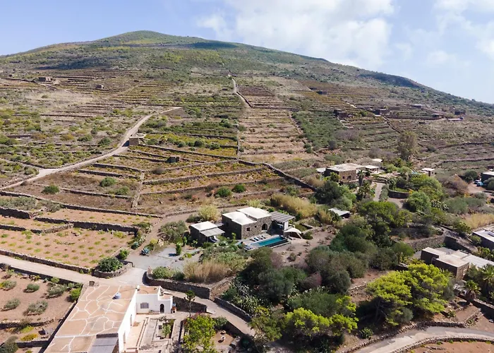 Vila Dammusi Itaca Scauri (Sicily)